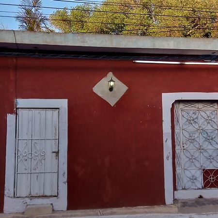 Cuartos Y Hostal Jaqueline แคมเปเช ภายนอก รูปภาพ