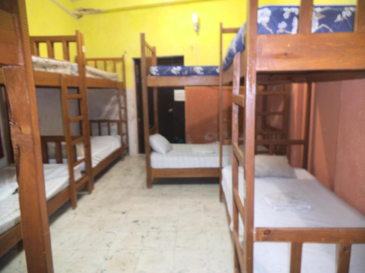 Cuartos Y Hostal Jaqueline แคมเปเช ภายนอก รูปภาพ
